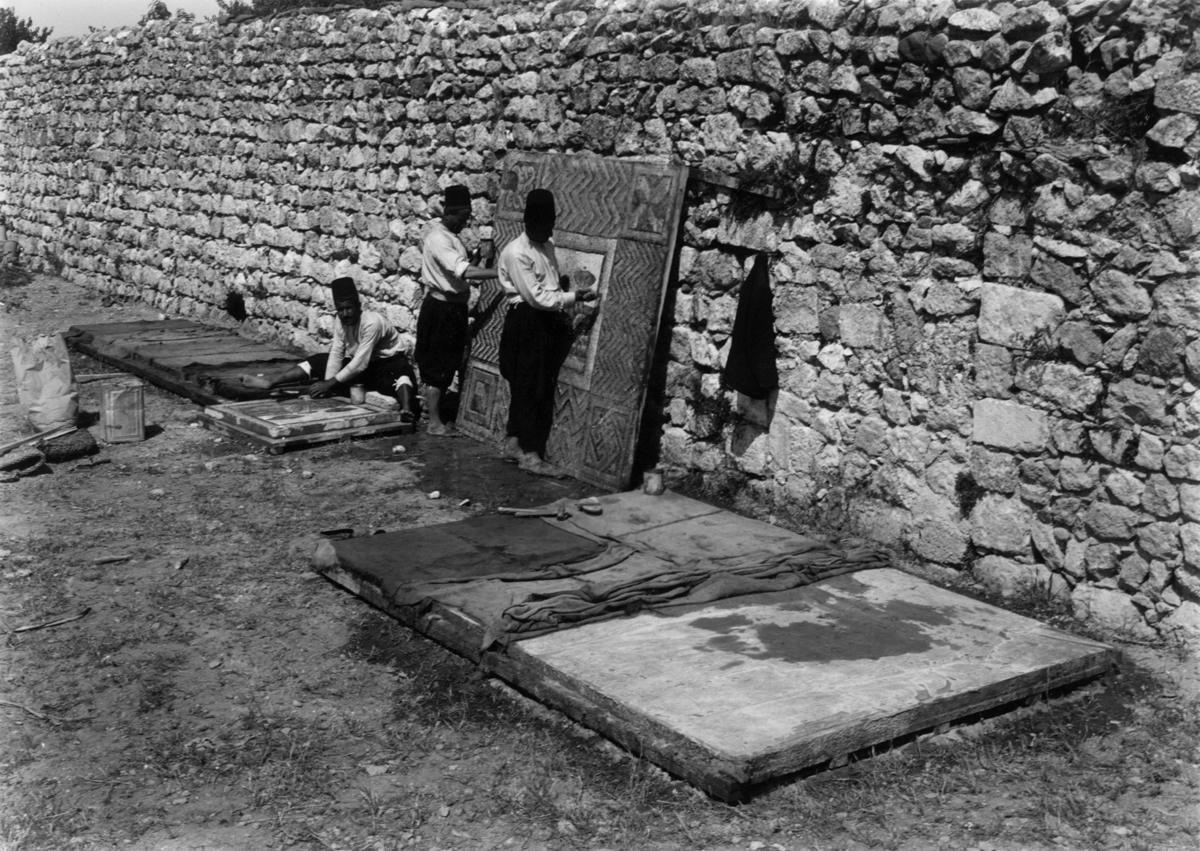 From Antioch to Louvre: All about stolen heritage