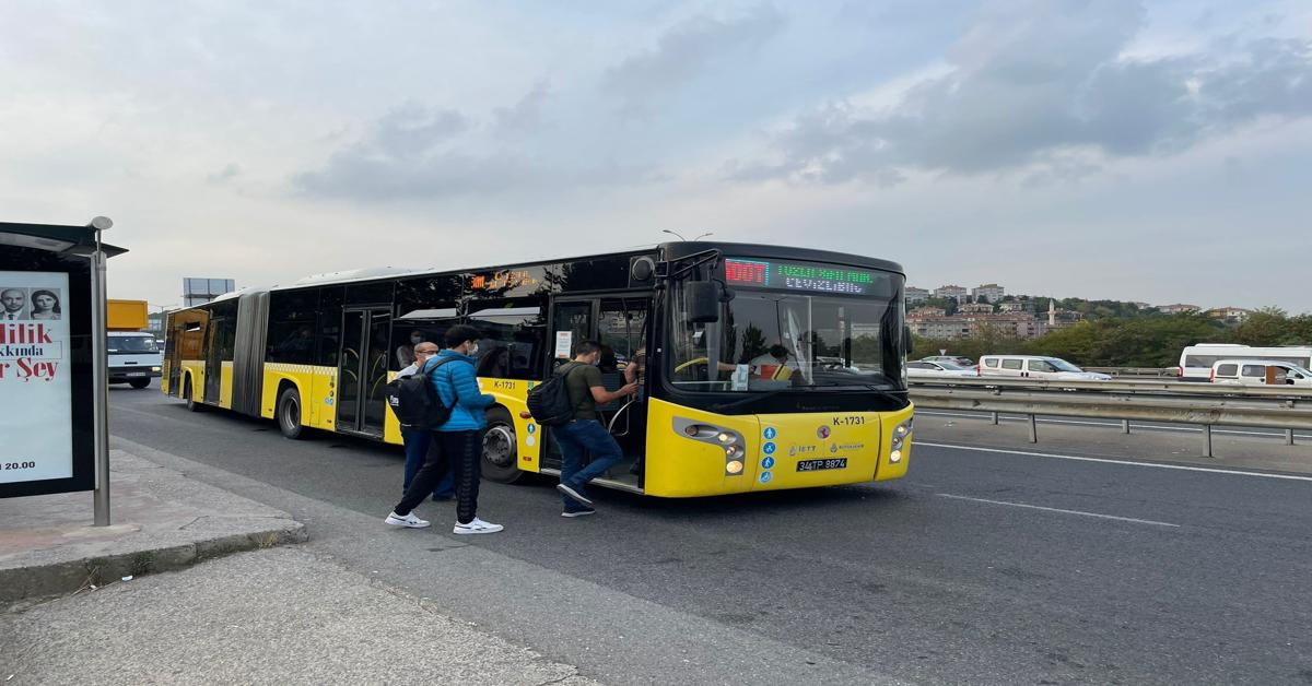 500T Bus line connects Istanbul's two ends