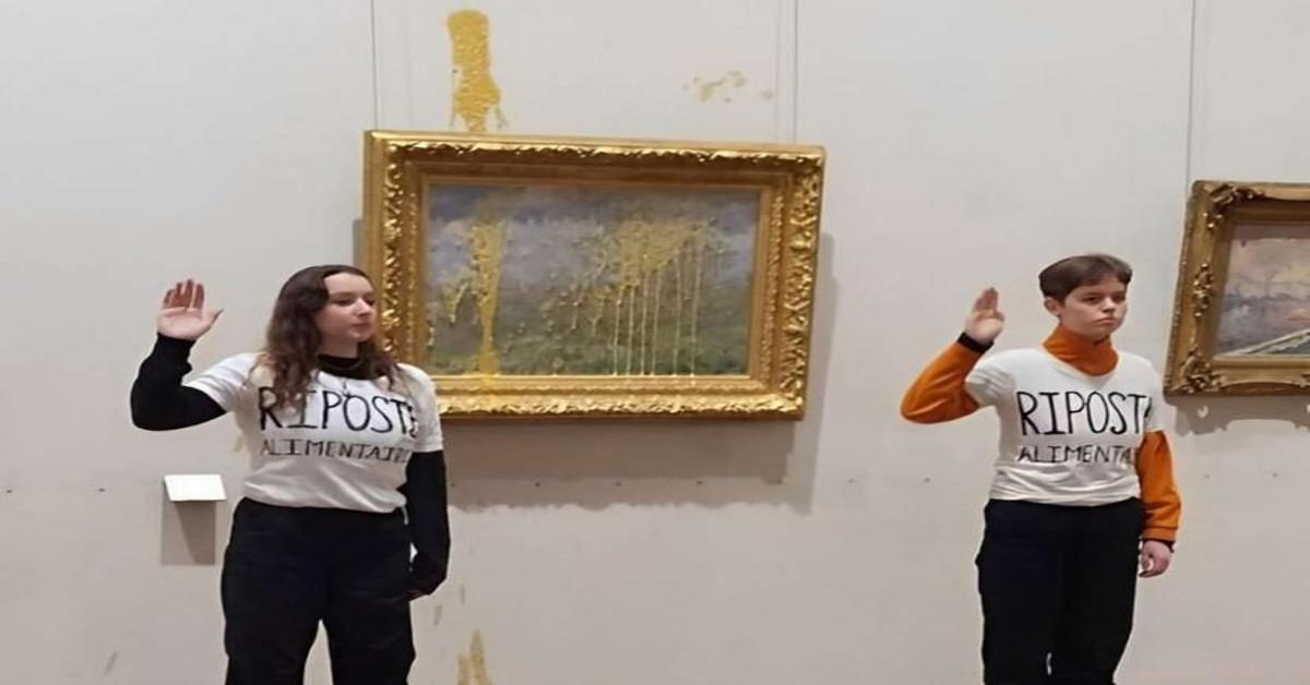 Activists throw soup at Claude Monet