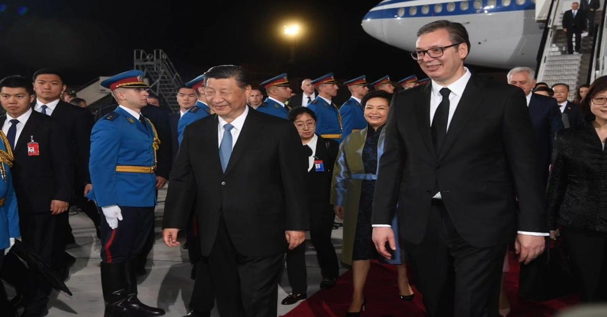 Chinese President Xi Jinping arrives in Serbia