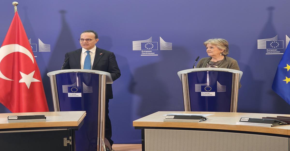 EU commits to $460M for Türkiye's earthquake relief