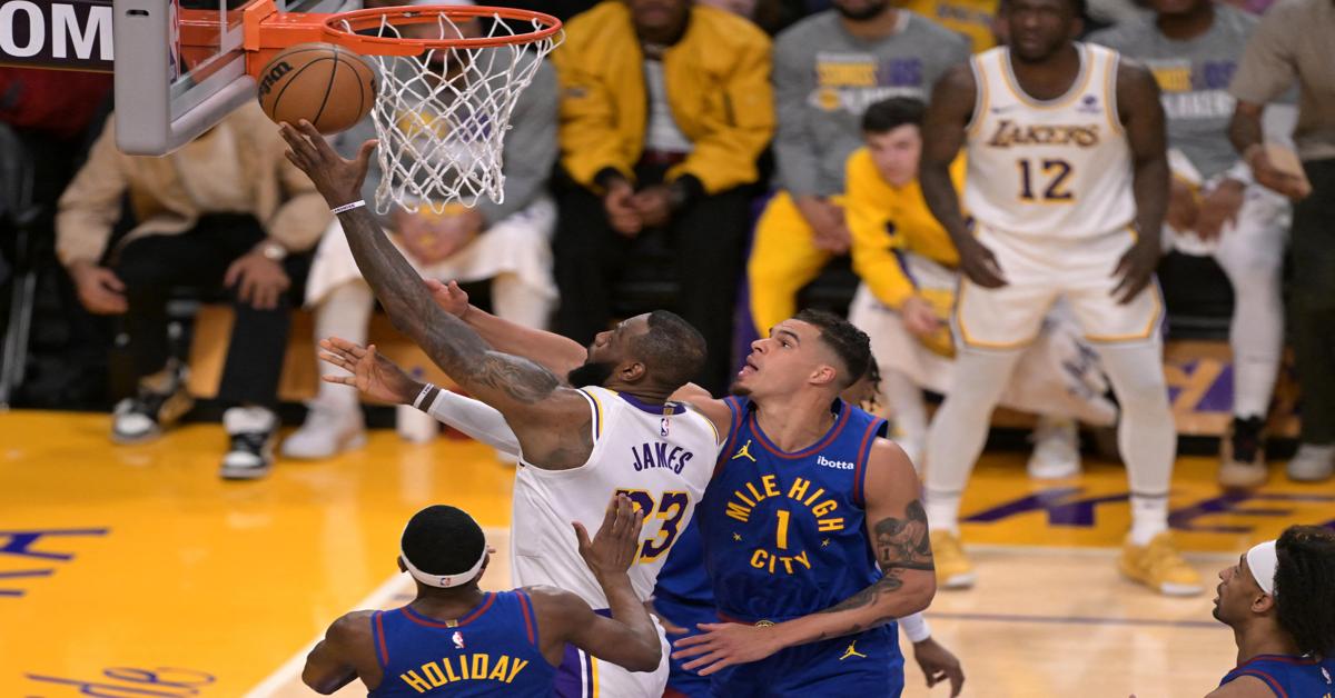 LeBron James becomes first NBA player to reach 40,000 points