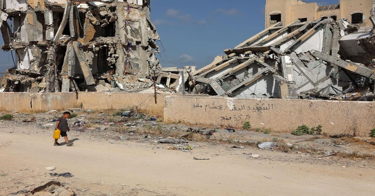 Palestinian resistance group demands end to Gaza attacks for ceasefire