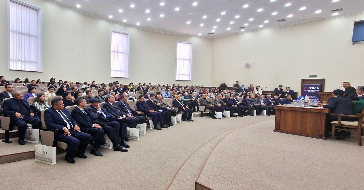 TIKA introduces Mehmet Akif Ersoy's 'Safahat' in Uzbekistan