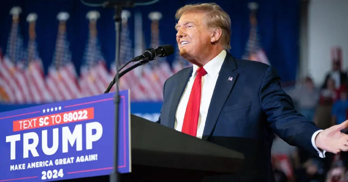 Trump's wealth decreases by $1B due to decline of his social media company