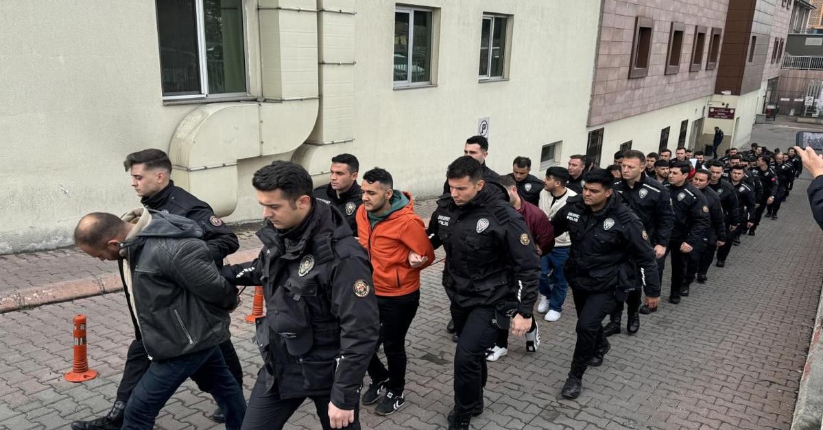 Türkiye's 'Mahzen-13' ops dismantle 2 organized crime groups