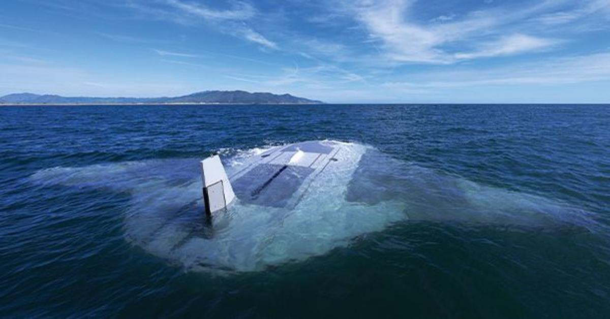 Unmanned underwater vehicle Manta Ray UUV completes testing phase