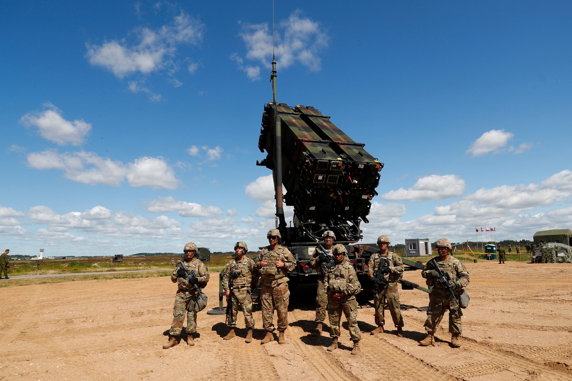 US prioritizes Patriot deliveries to Ukraine amid intensified Russian assault