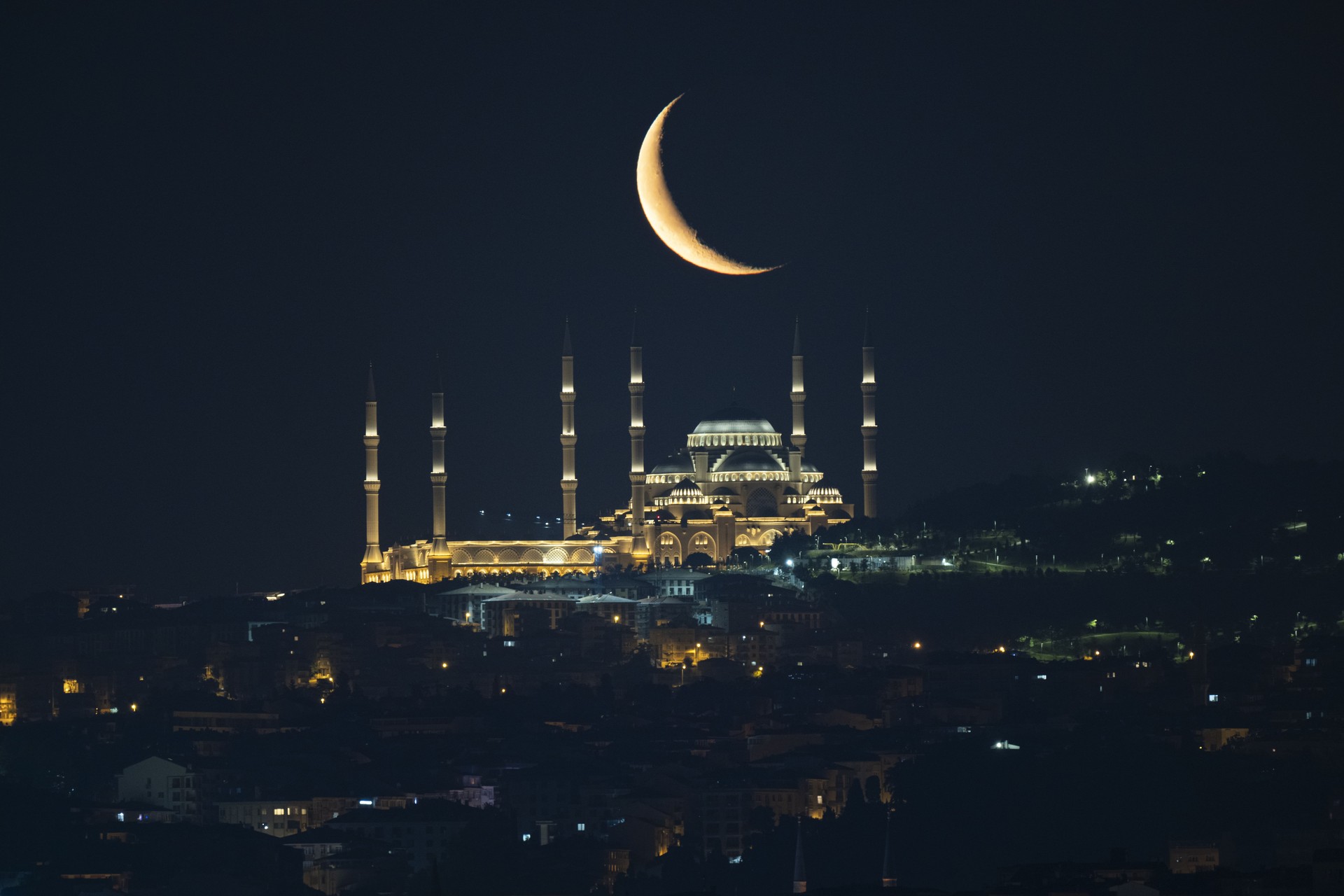 Top concerts to attend in Istanbul in June 2024