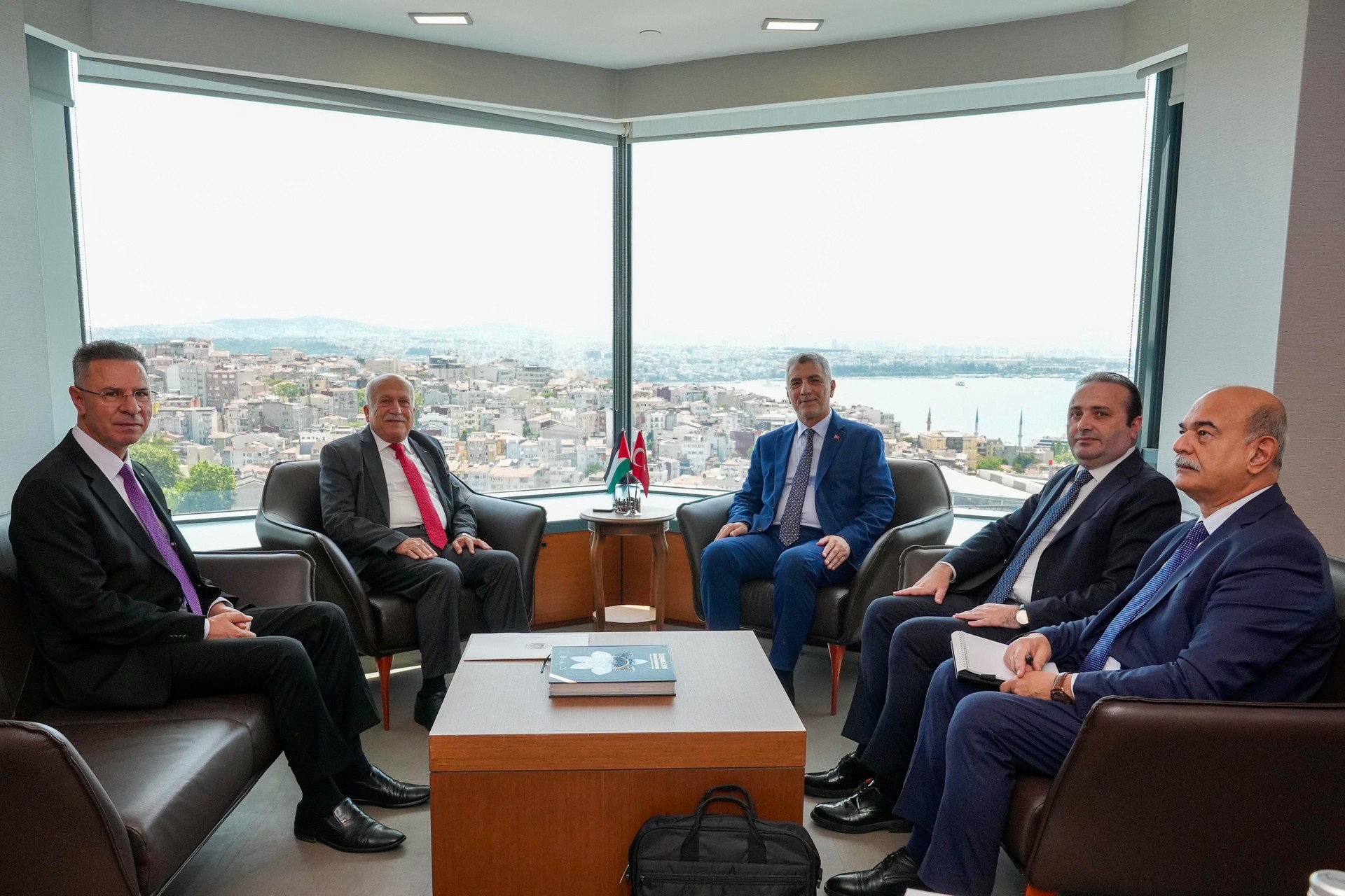Türkiye and Palestine ink protocol on free trade
