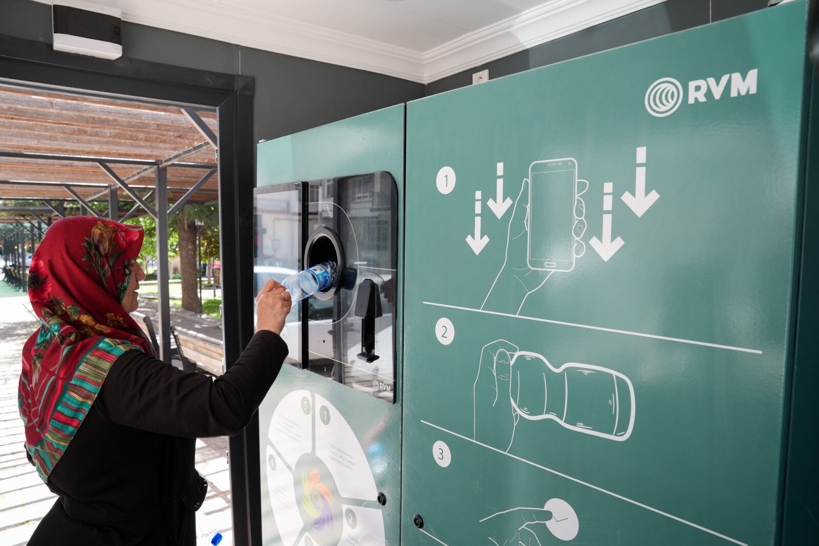 Türkiye's new deposit system to recycle 25B packages, save $611M