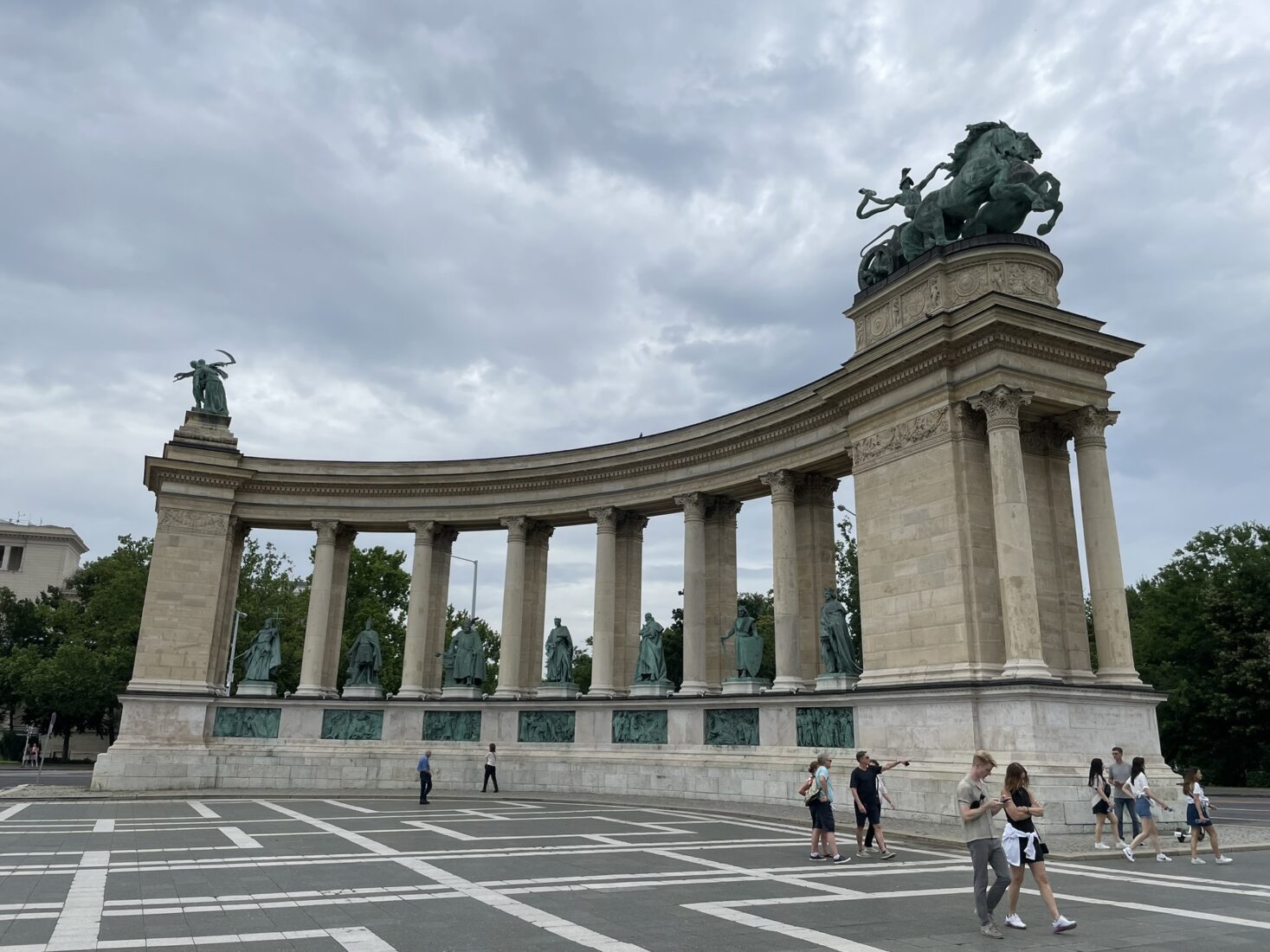 Echoes of history: Budapest's Heroes' Square and traces of fight against Turks