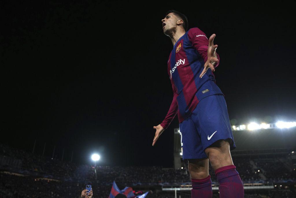 Barcelona secures quarterfinal berth in Champions League