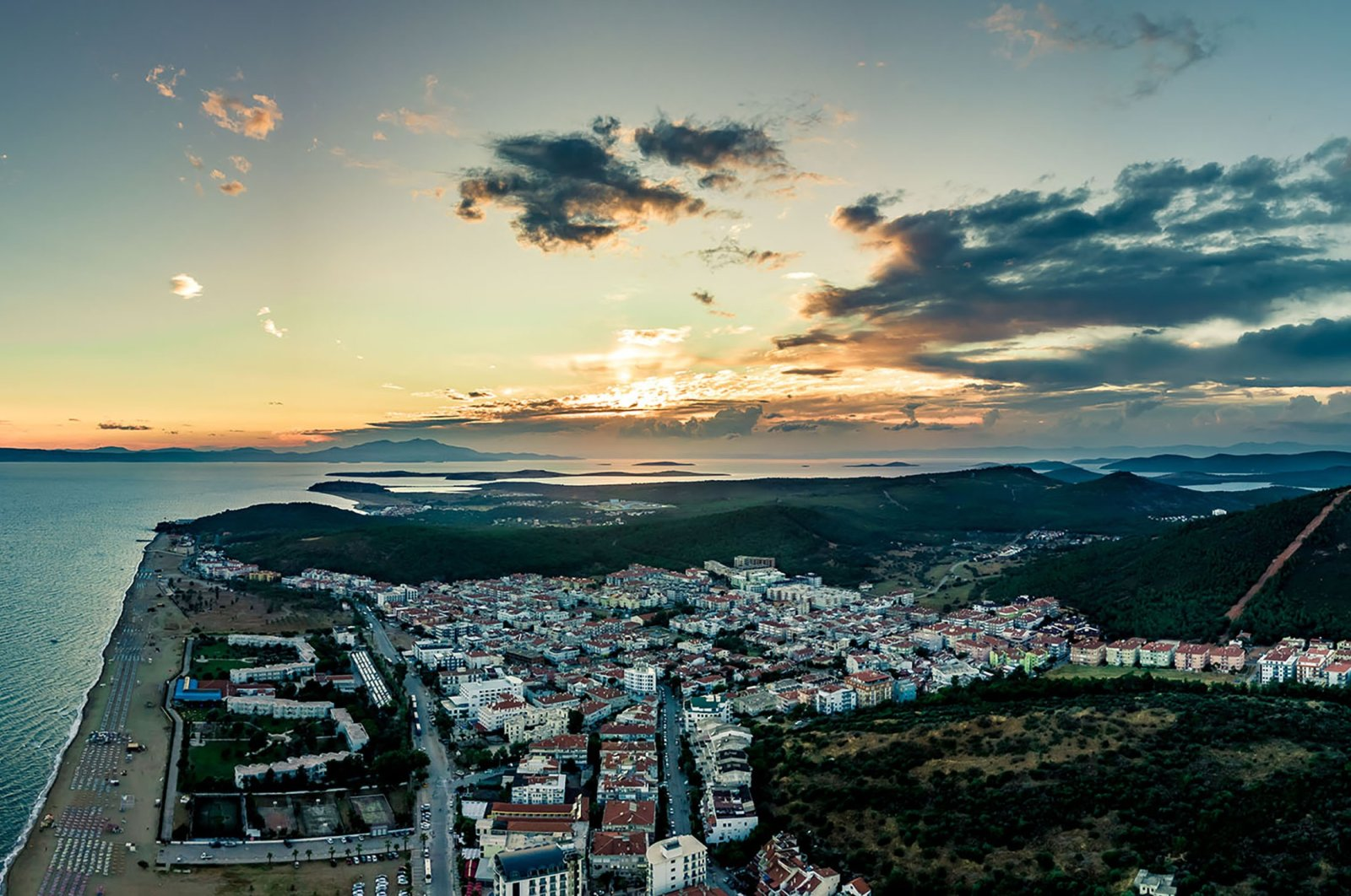 Nearly 1M tourists flock to tiny Turkish town with 75,000 residents
