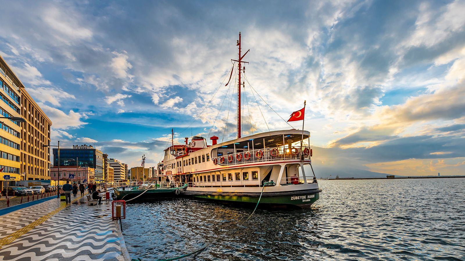 Izmir ranked world's most affordable city for students