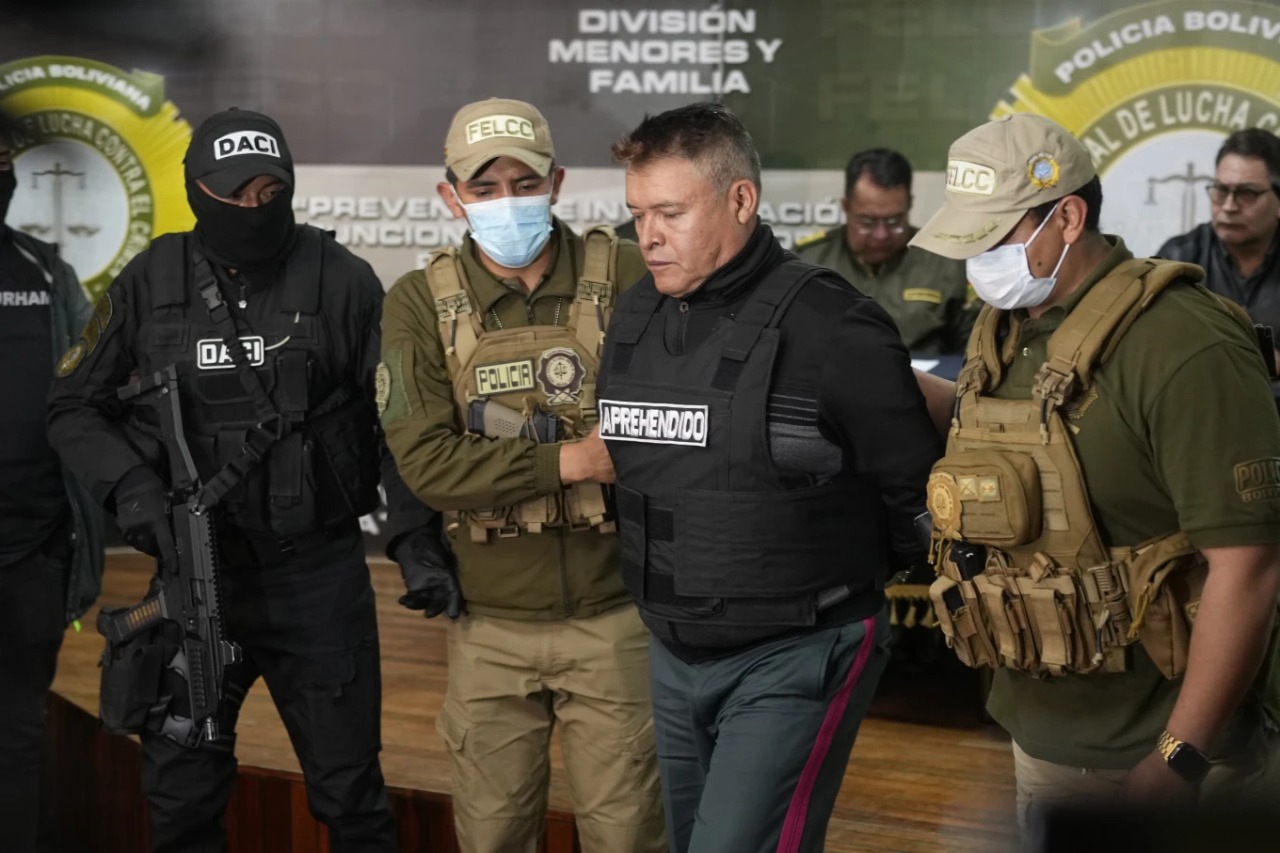 Bolivian coup attempt thwarted as top general arrested