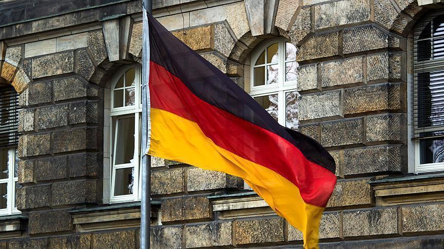 Turkish asylum seekers turn to Germany