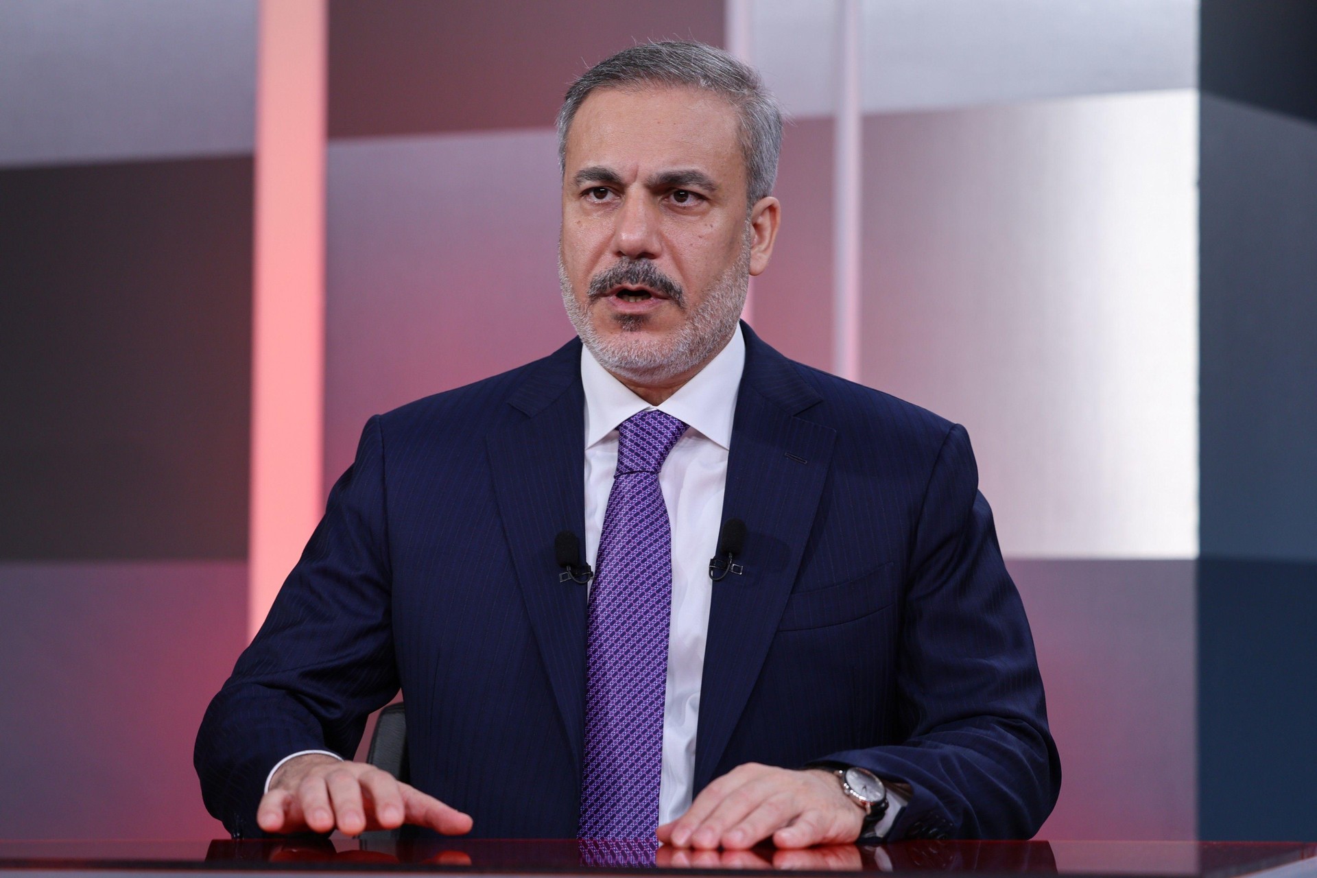 Turkish Foreign Minister Fidan expresses concerns over regional escalations by US, Israel