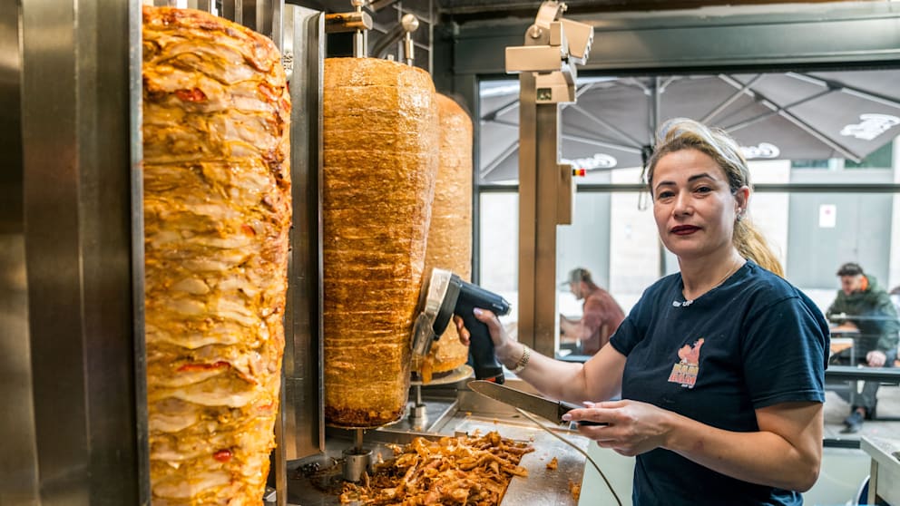 German city calls for cap on doner shops