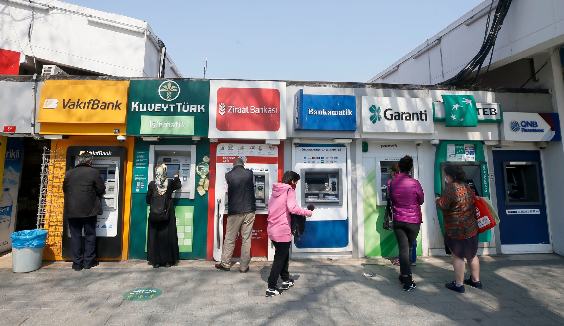 50% era ends: Significant drop in TL deposit  rates