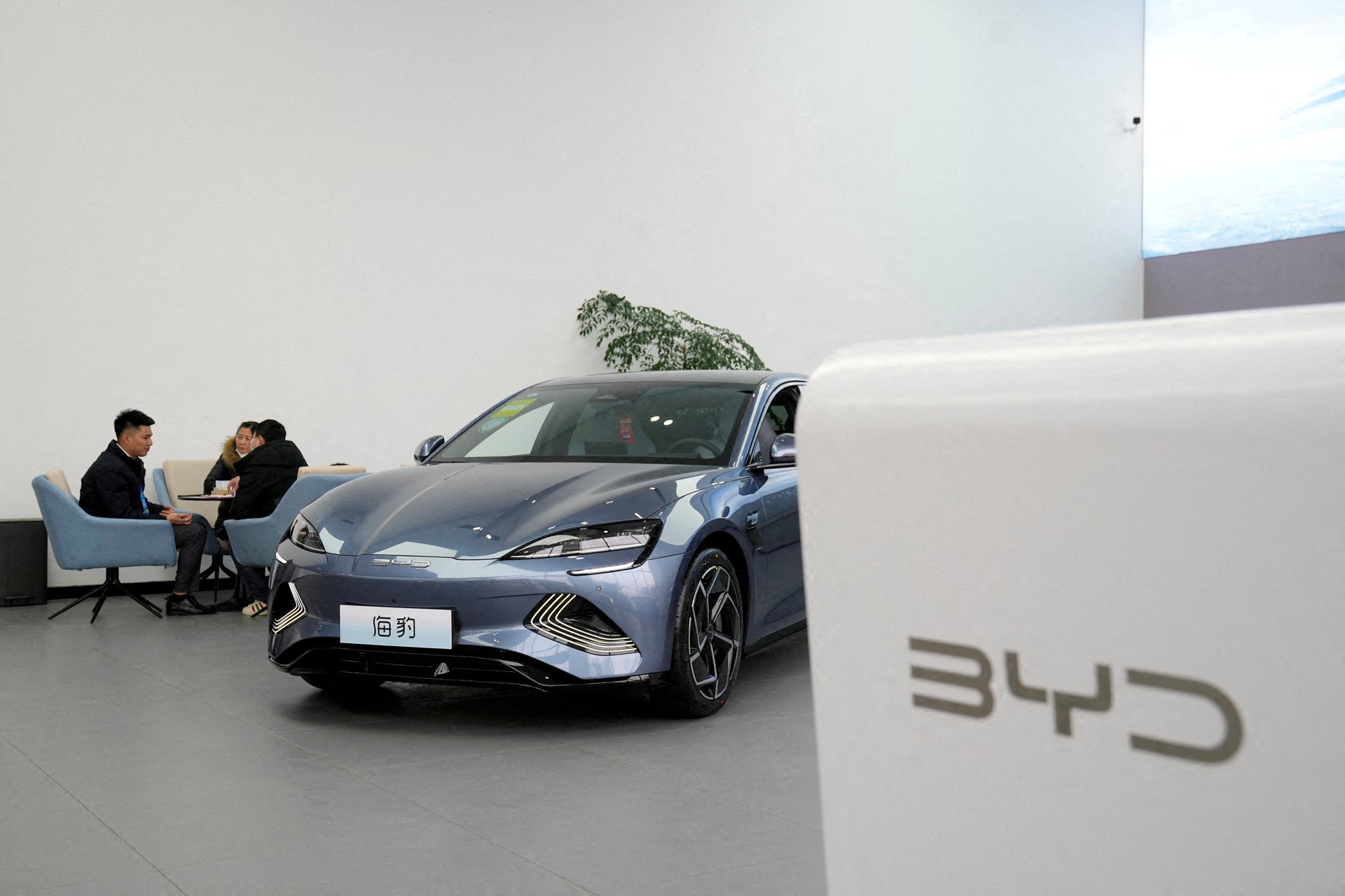 EU imposes provisional duties on Chinese EV imports amid tensions