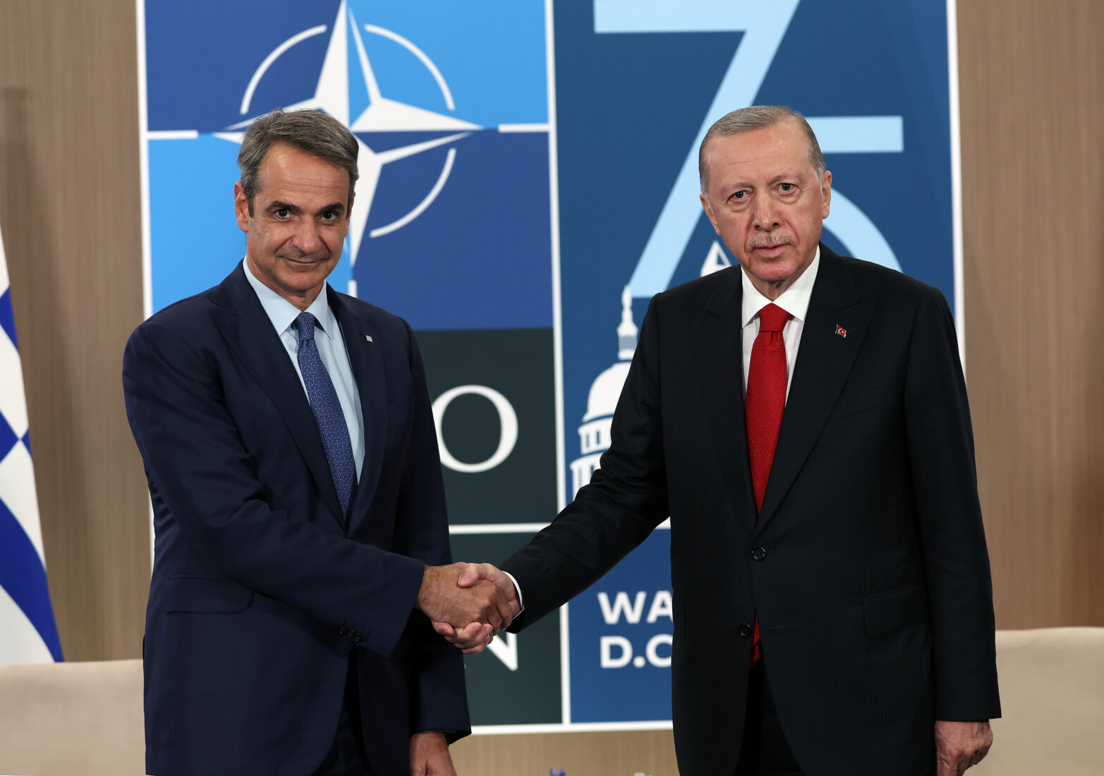 President Erdogan with Greek Prime Minister Kiryakos Mitsotakis during the 75th NATO anniversary summit, Washington, July 10, 2024 (AA Photo)