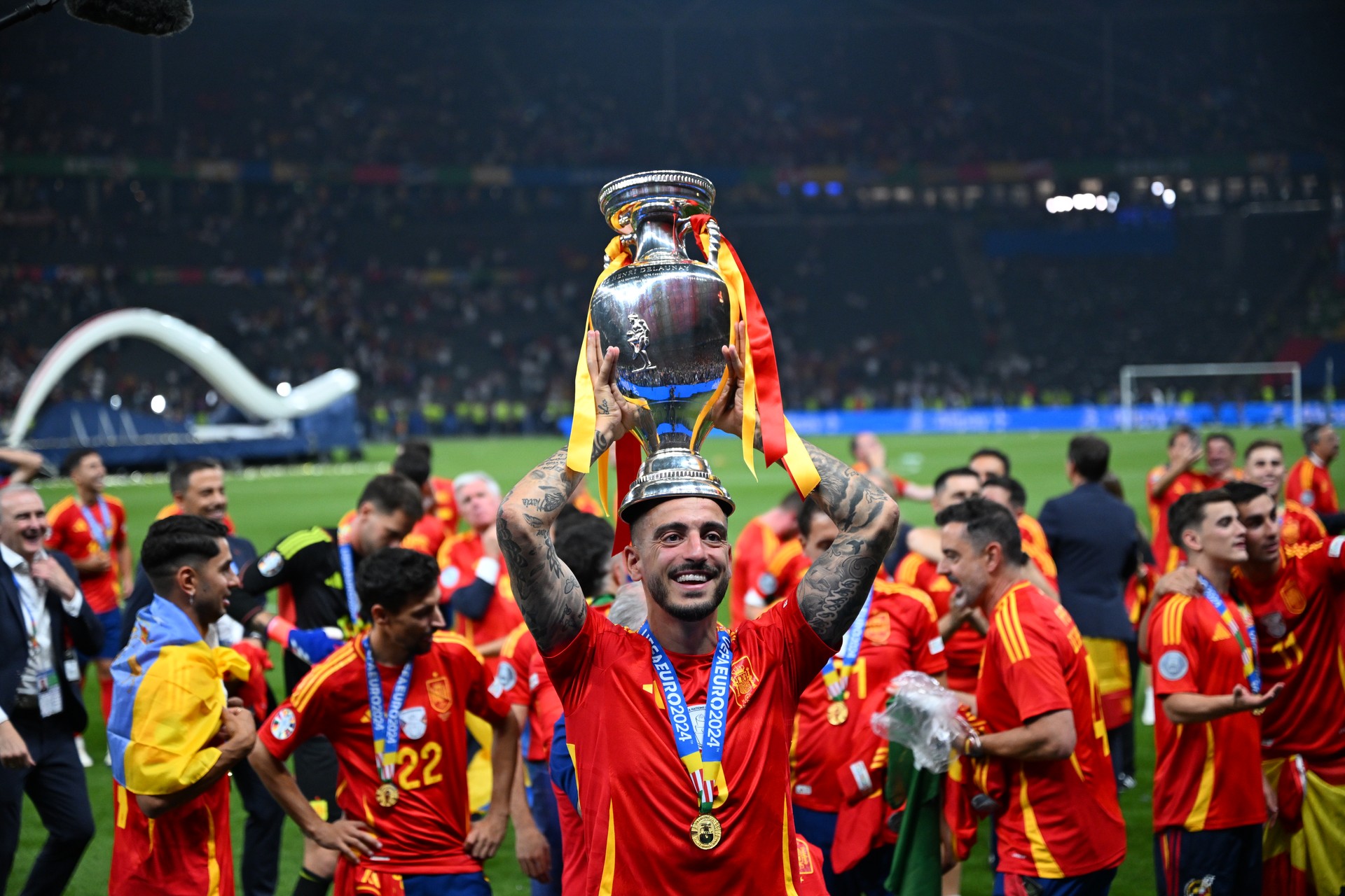 Players of Spain celebrate with the trophy after winning the Euro 2024 final match between Spain and England at Olympiastadion in Berlin, Germany, July 14, 2024. (AA Photo)