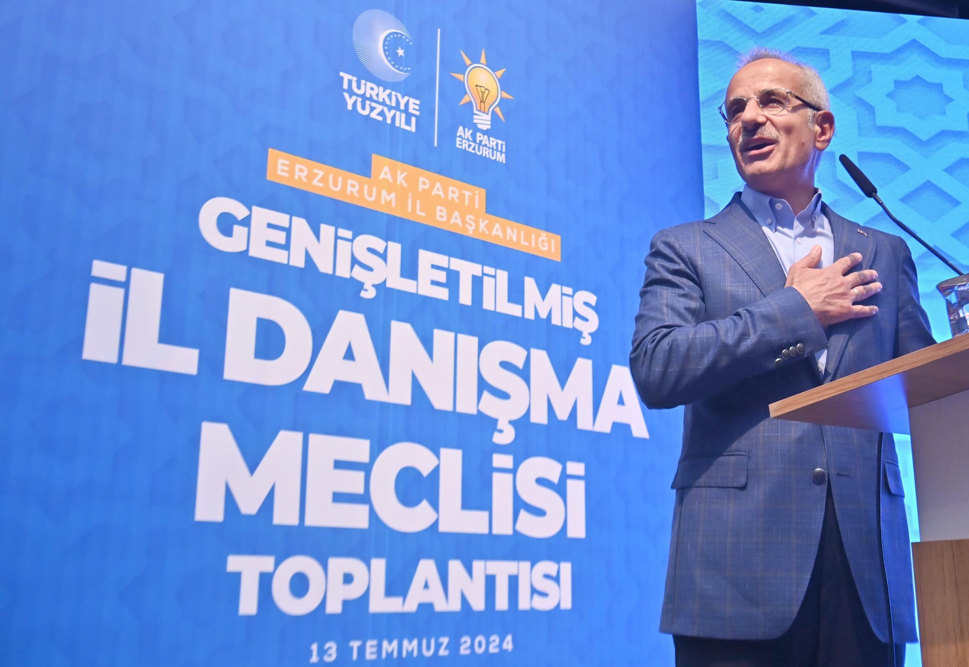 Bakan Uraloglu announces high-speed train news for Erzurum