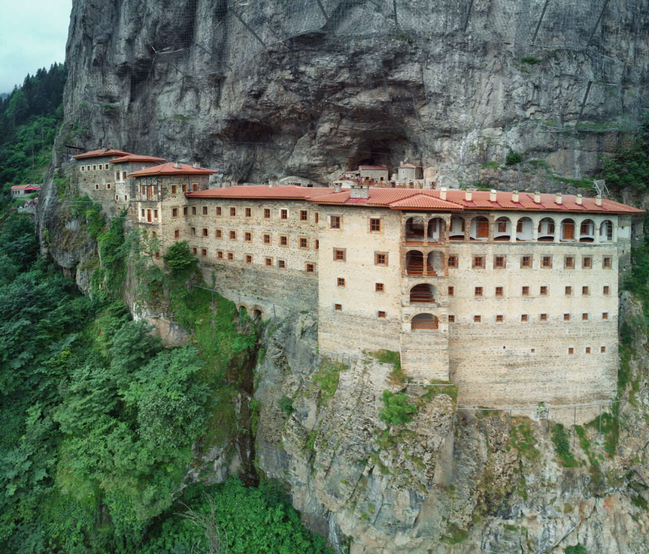 Visit Sumela Monastery in Trabzon: A journey through history, faith