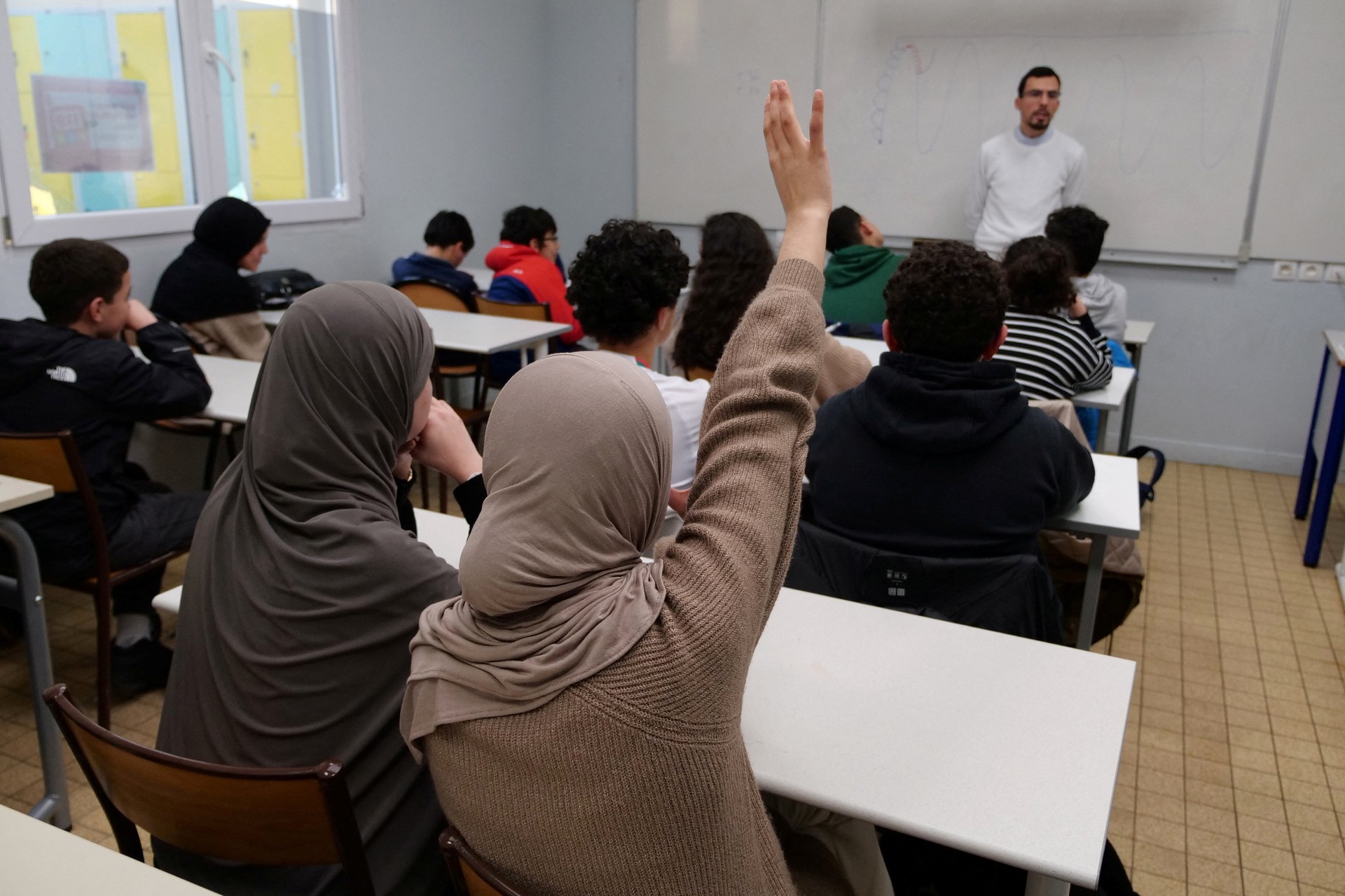 French court overturns decision to close Muslim middle school in Nice