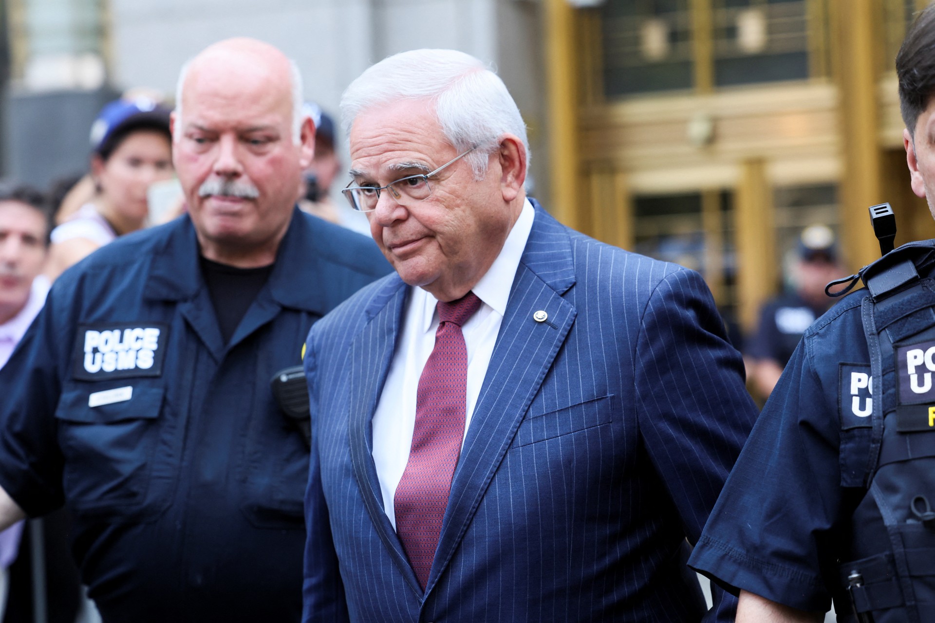 Anti-Türkiye Sen. Menendez resigns after bribery conviction
