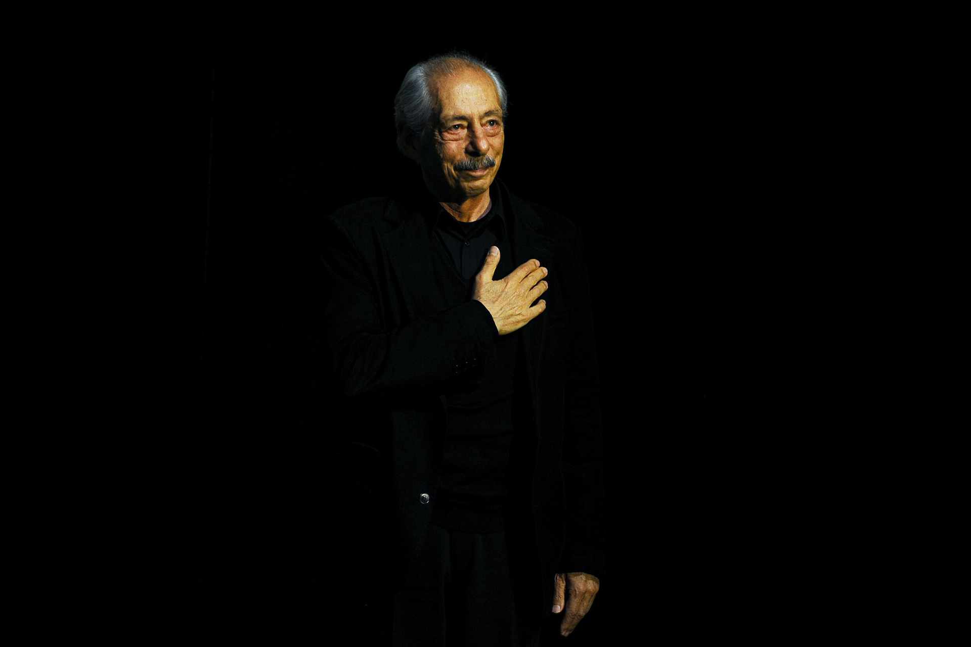 Famous Turkish theater director, actor Genco Erkal bids farewell at 86