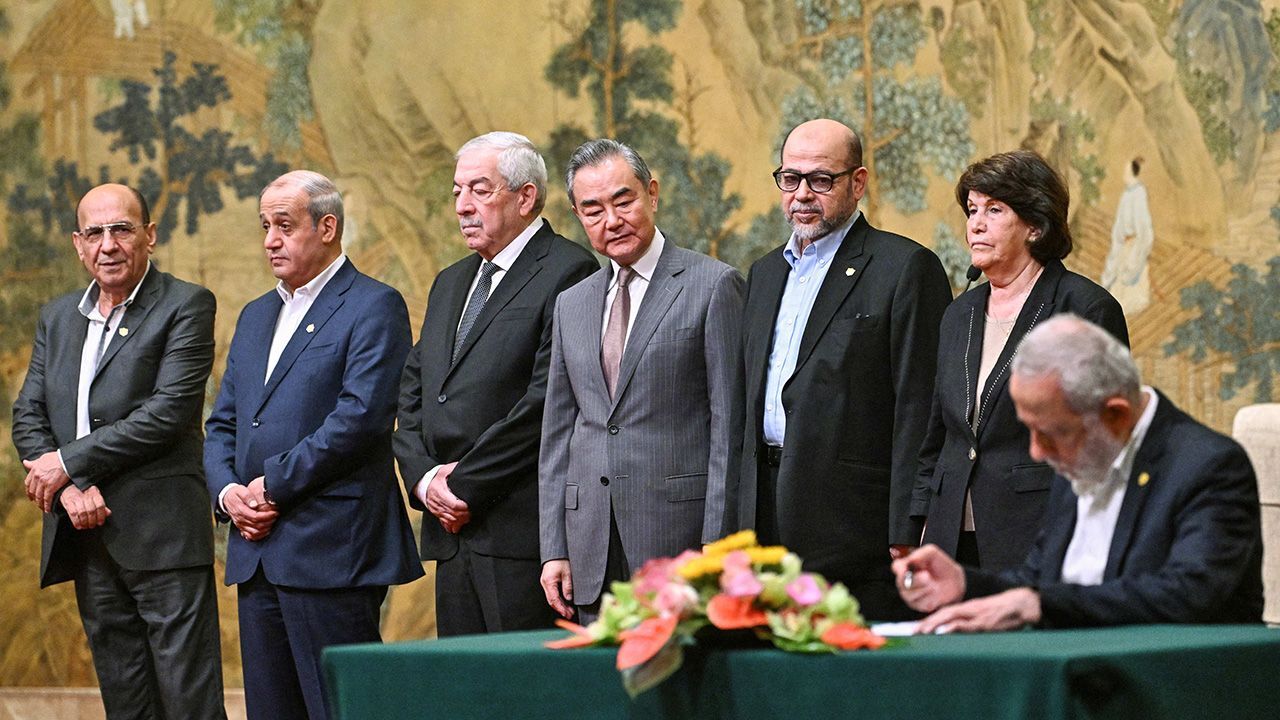 China hosts Palestinian unity talks in Beijing