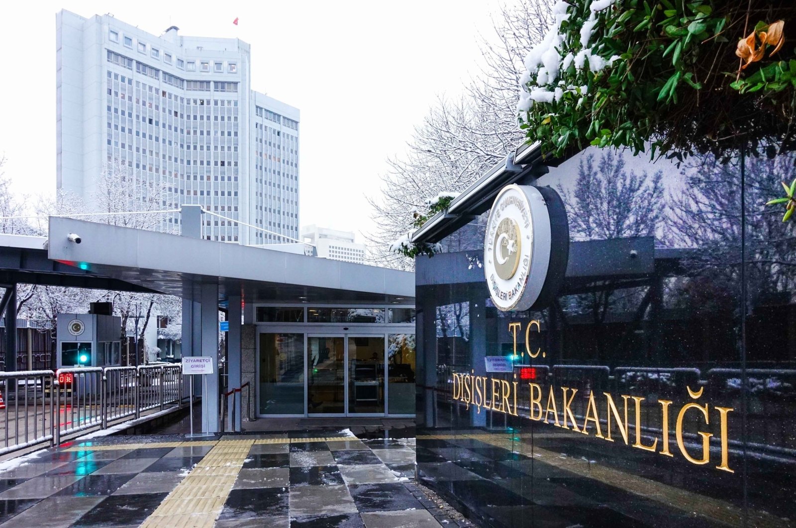 Türkiye condemns deadly terror attack in Benin, offers condolences to victims Image