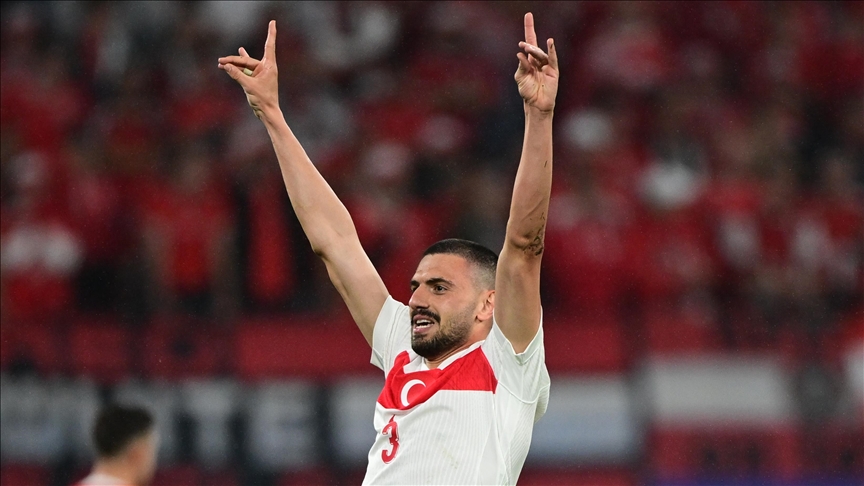 Statue debate in Izmir over Merih Demiral’s 