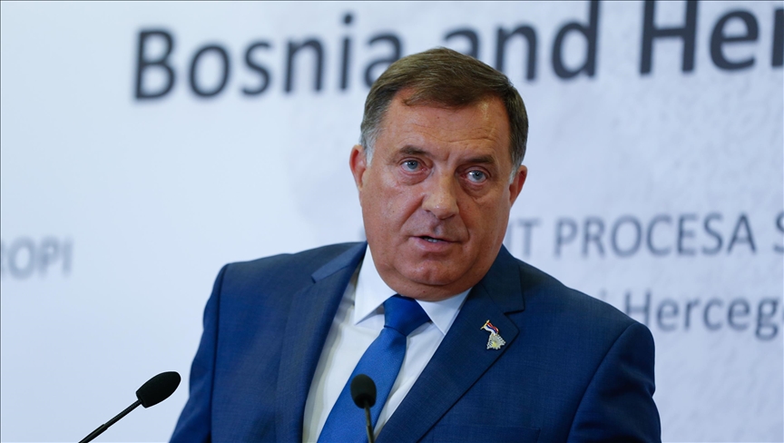 Bosnian Serb leader Dodik announces plans for Serb independence