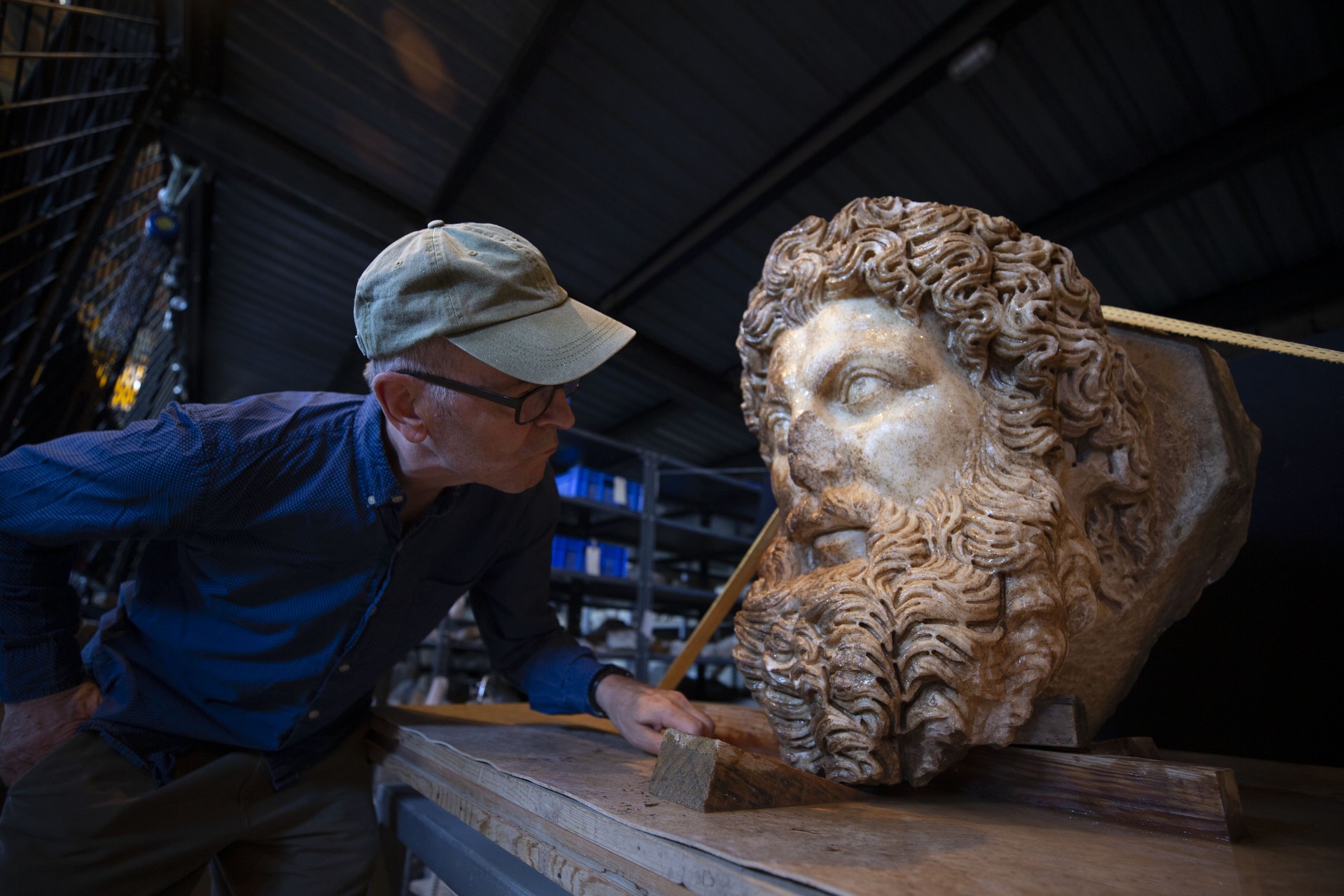 Roman sculpture masterpiece: Colossal Zeus head unearthed in Türkiye