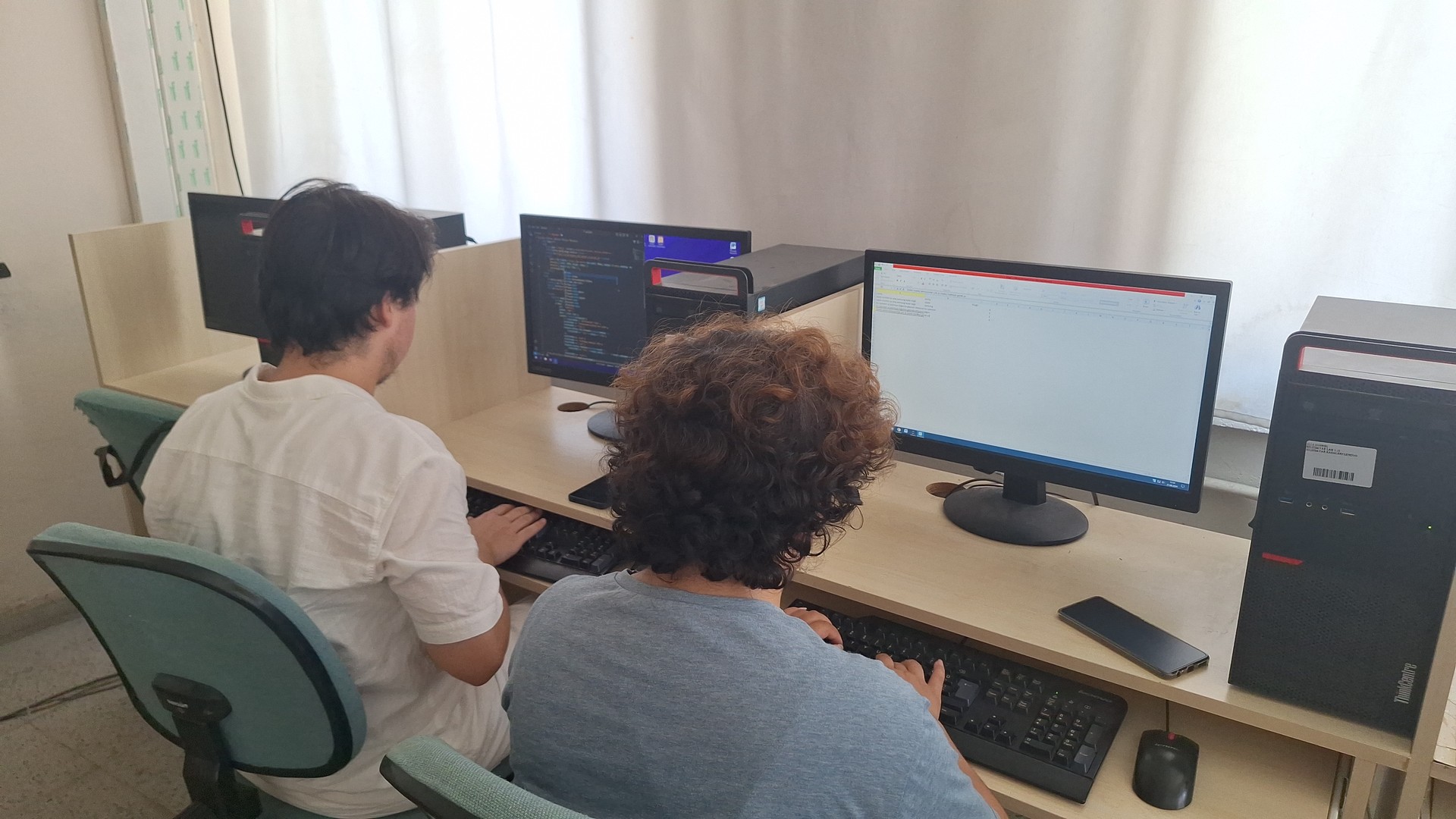 Turkish students develop AI-powered system to analyze customer reviews
