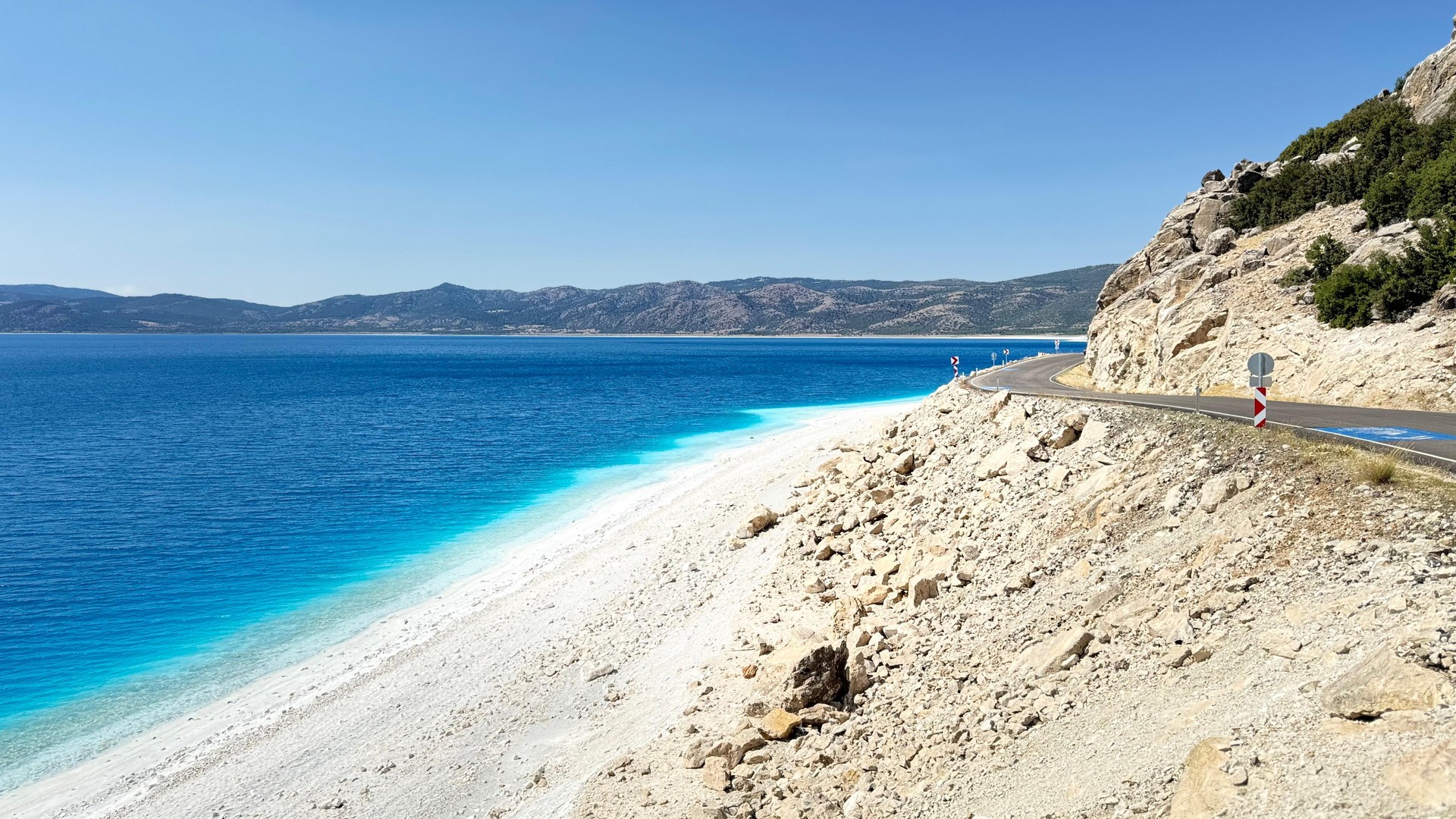Salda Lake earns spot in world’s top 100 geological heritage sites
