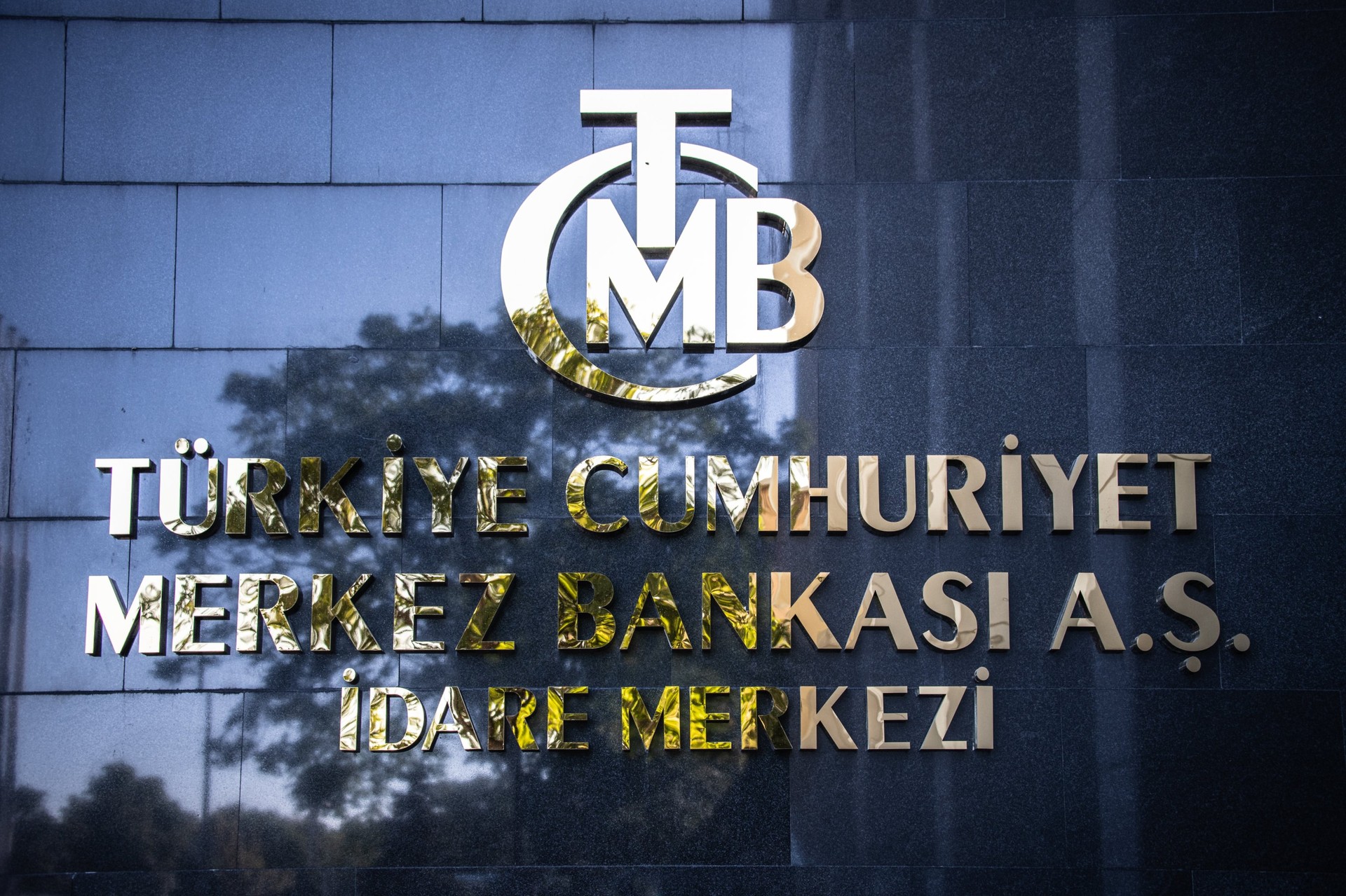Turkish banks boost foreign borrowing by 60%, securing over $20B