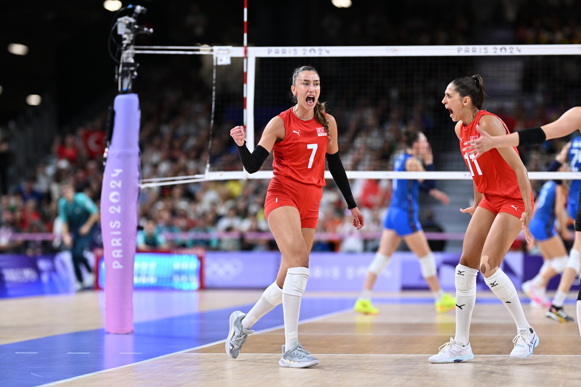 All about Turkish women's volleyball team's flash outside hitter Hande Baladin