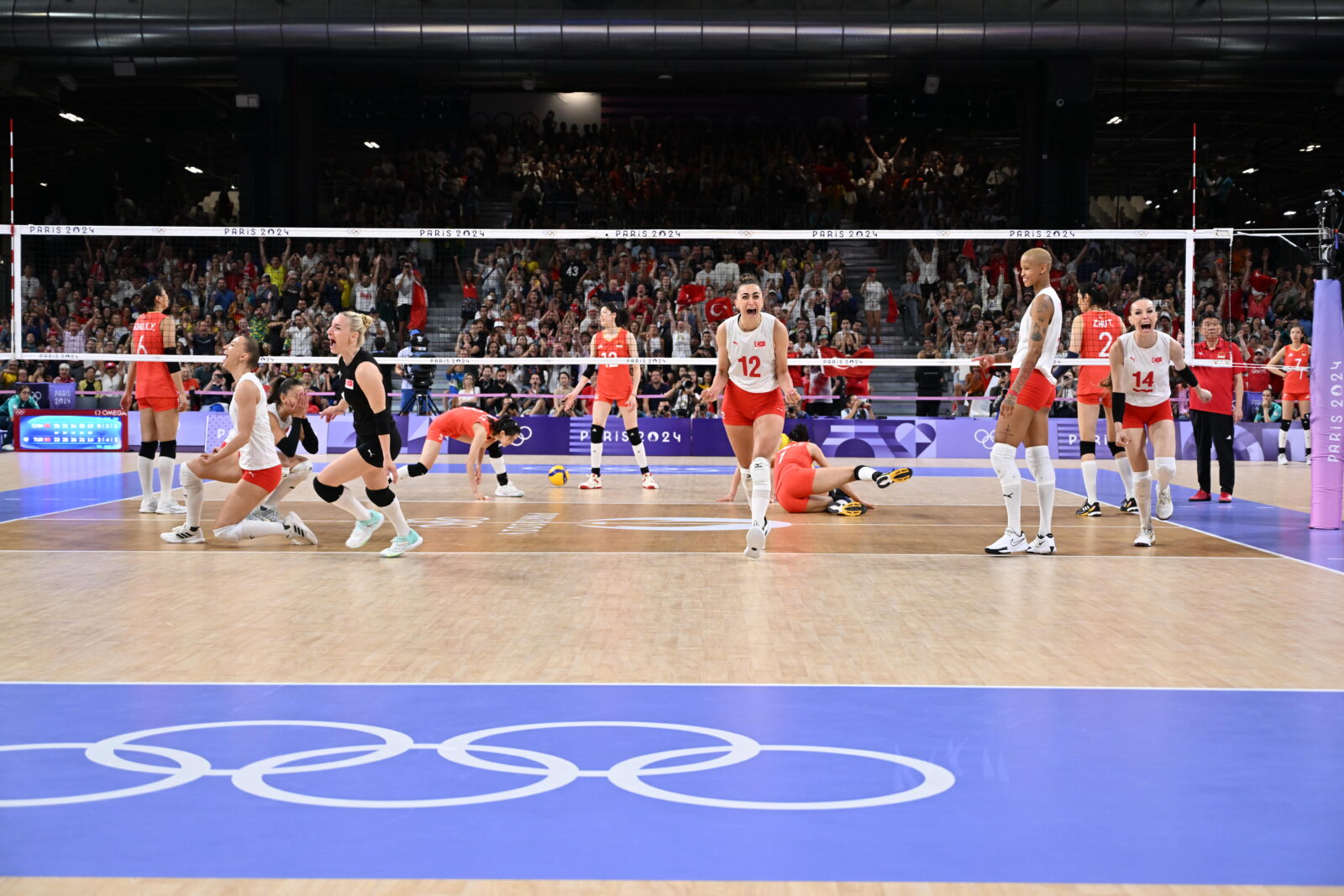 Turkish women's volleyball team enters semifinals, Paris 2024