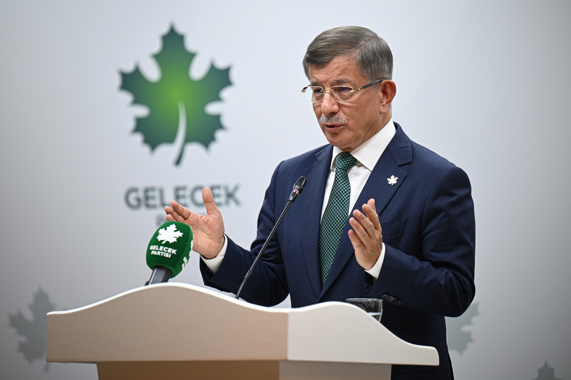 Future Party leader Davutoglu addresses AK Party return rumors