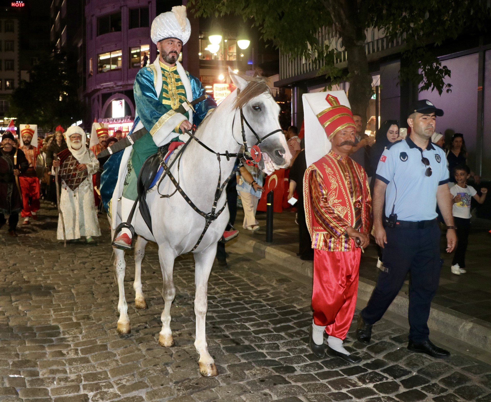Sultan Mehmed II honored on 563rd anniversary of Trabzon's conquest
