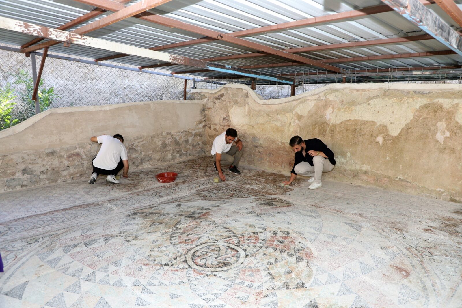 Ancient city of Myrleia's mosaics revived in Türkiye