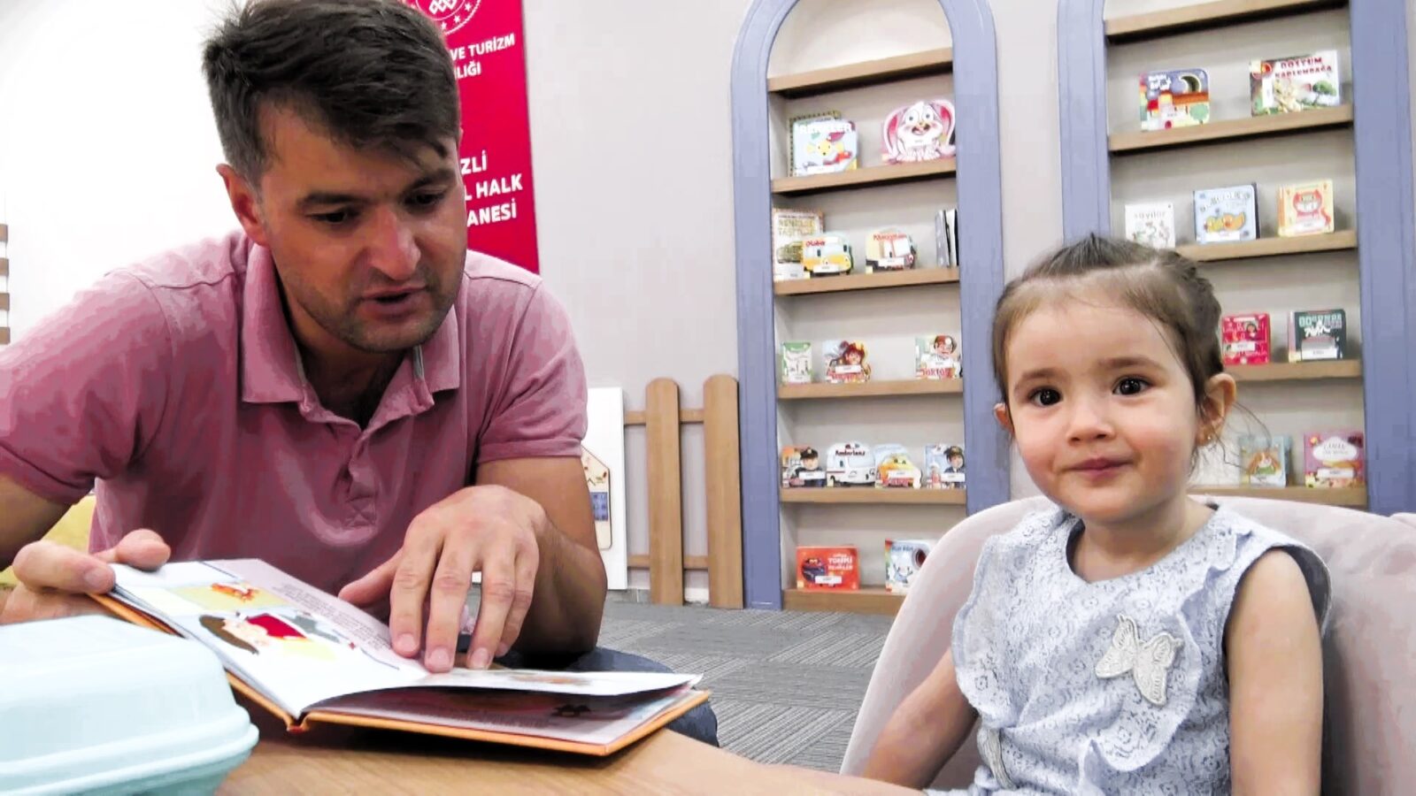 Libraries in Türkiye welcome people of all ages, including babies
