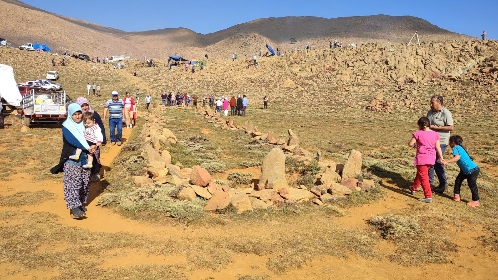 Nomads revive 700-year-old tradition on Türkiye's Sanridas Mountain summit