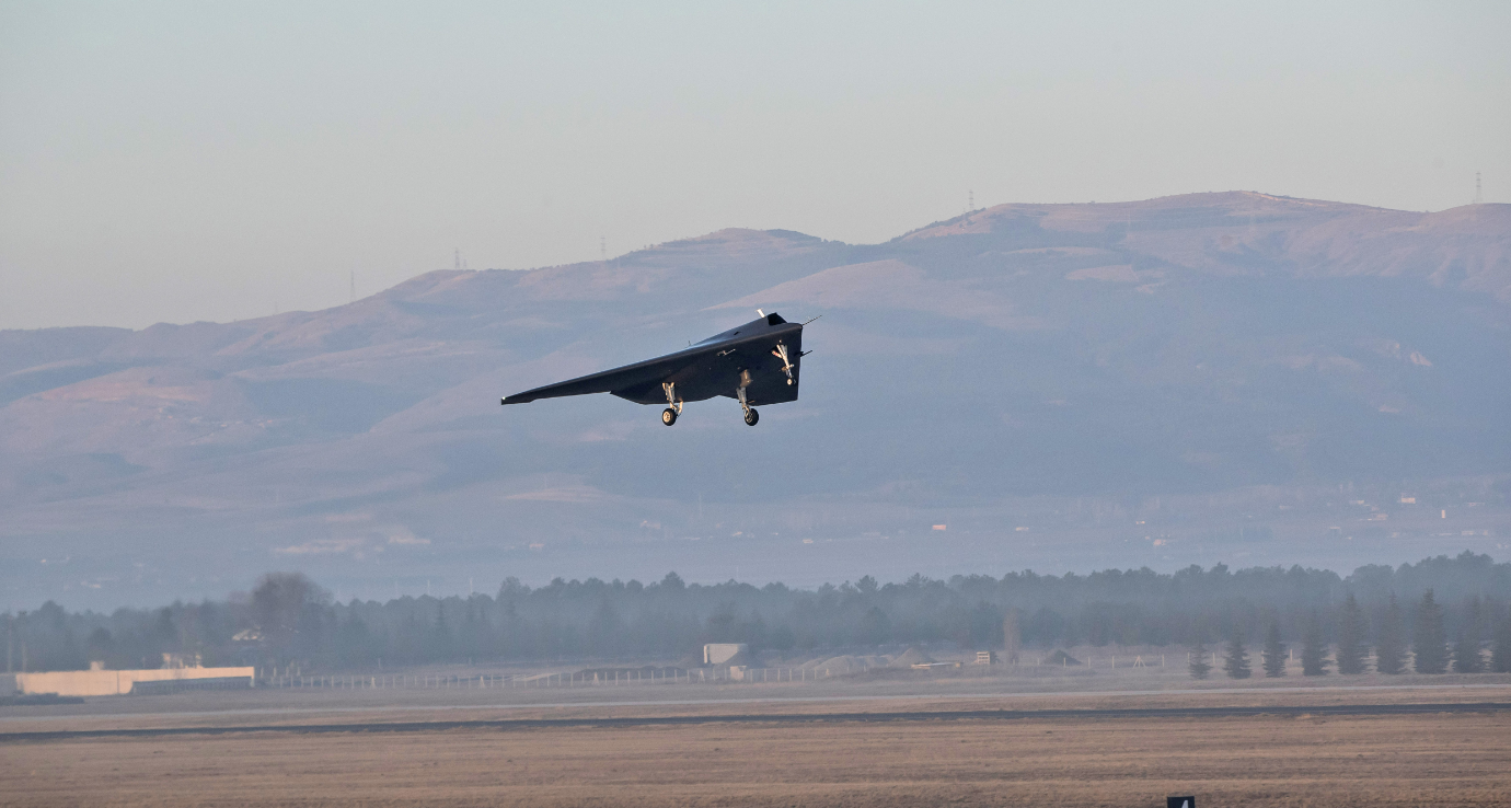Türkiye's stealth UAV, Anka-III completes landing gear retraction test in flight