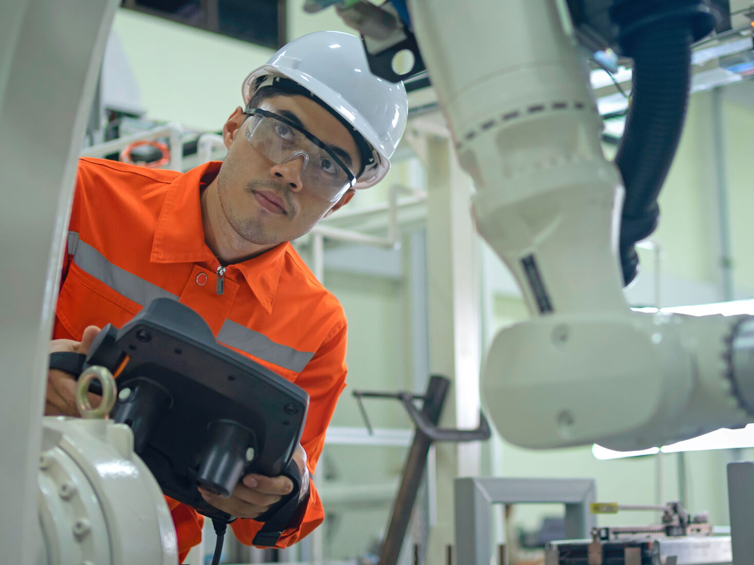 Image of a blue-collar worker in an automobile factory (Photo via Zebra)
