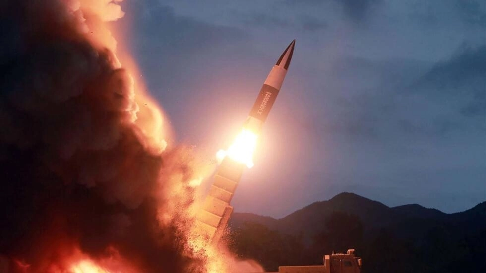 N. Korea unveils 250 ballistic missile launchers at southern border